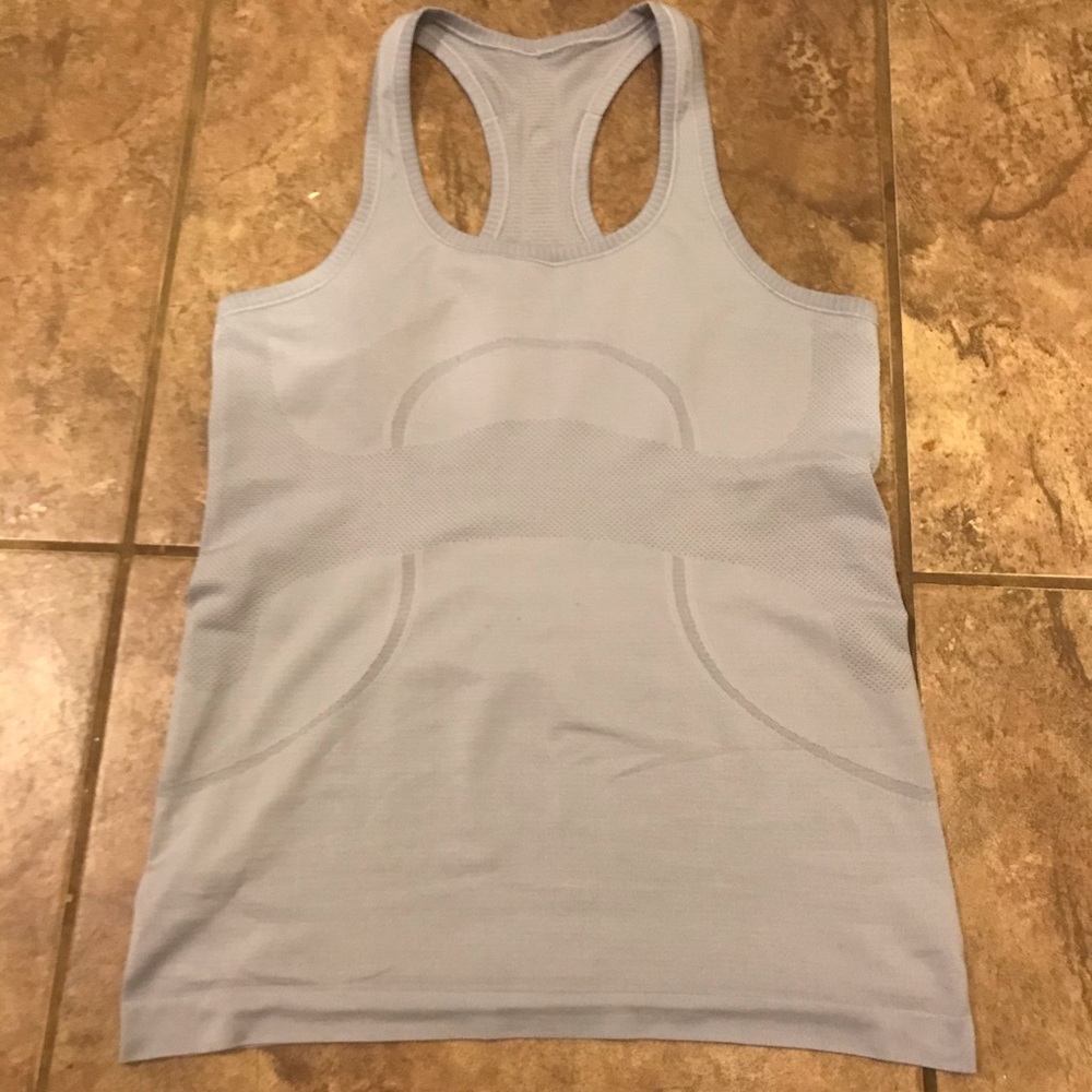 Lululemon Swiftly Tech Tank Size 8 Lavender